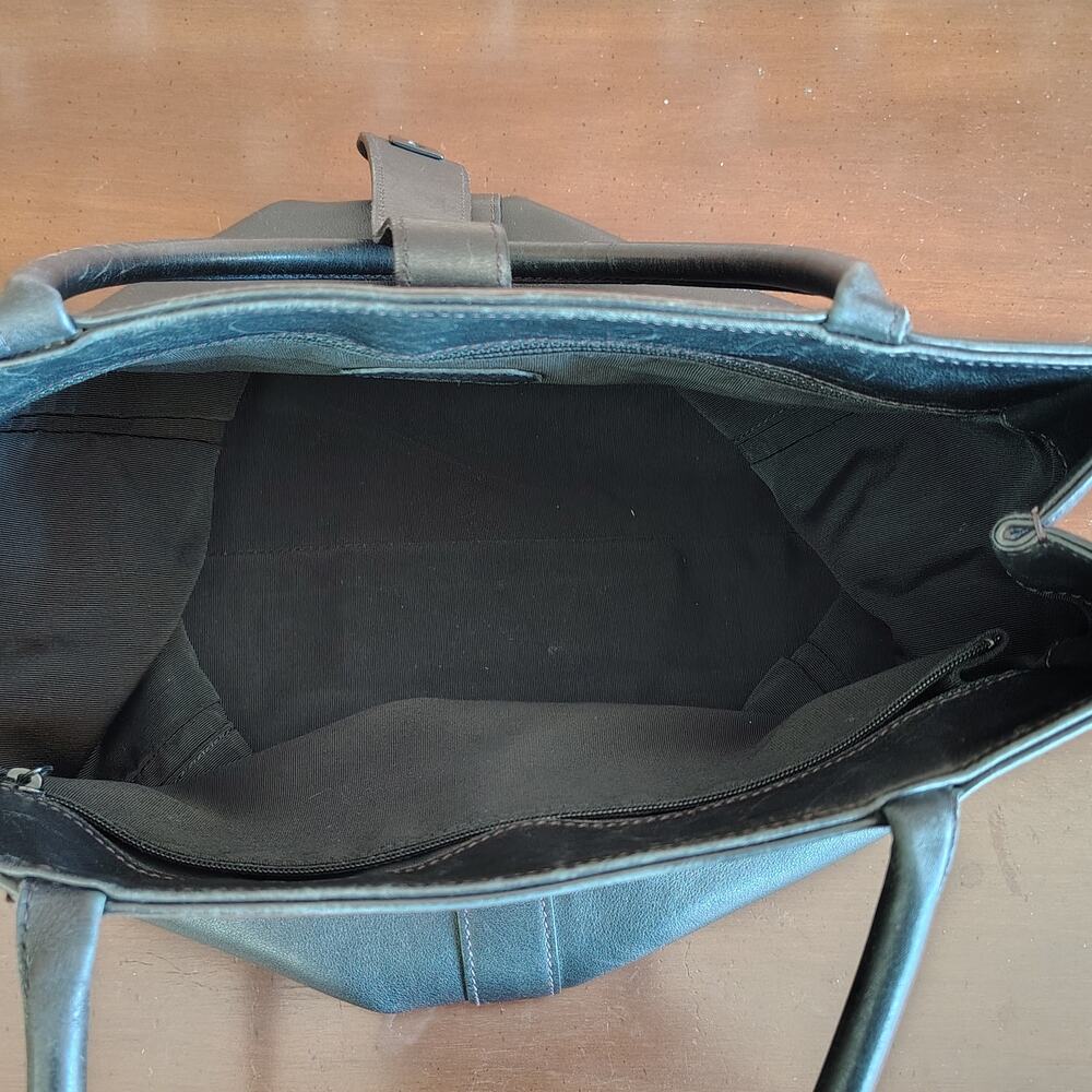 Chanel Vintage 1997 Dark Brown CC Turnlock Leather Tote Serial 5782846 - Picture 9 of 14